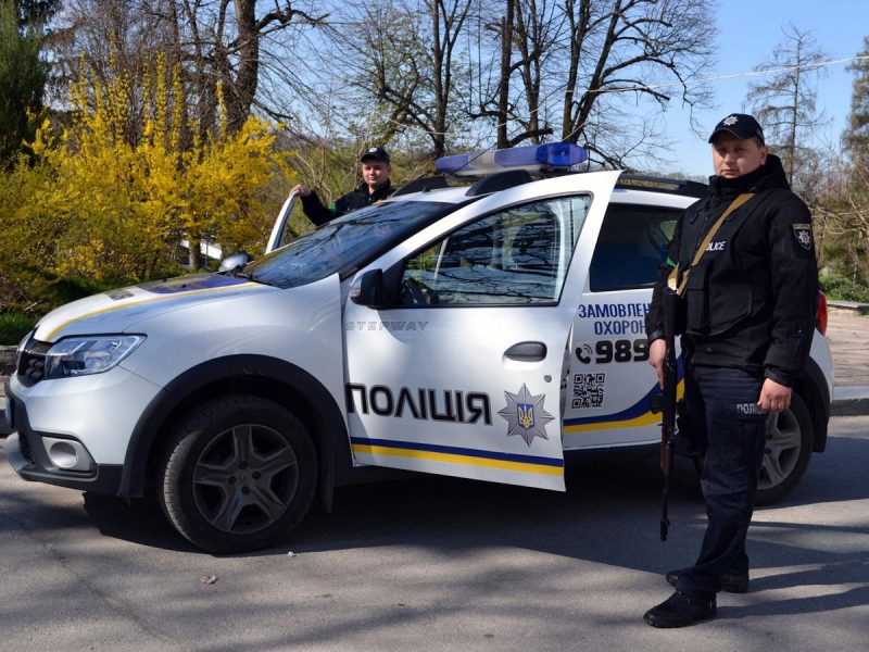 Підтримка правопорядку через громадські ініціативи