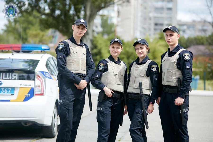 30 рацій Motorola DP4400